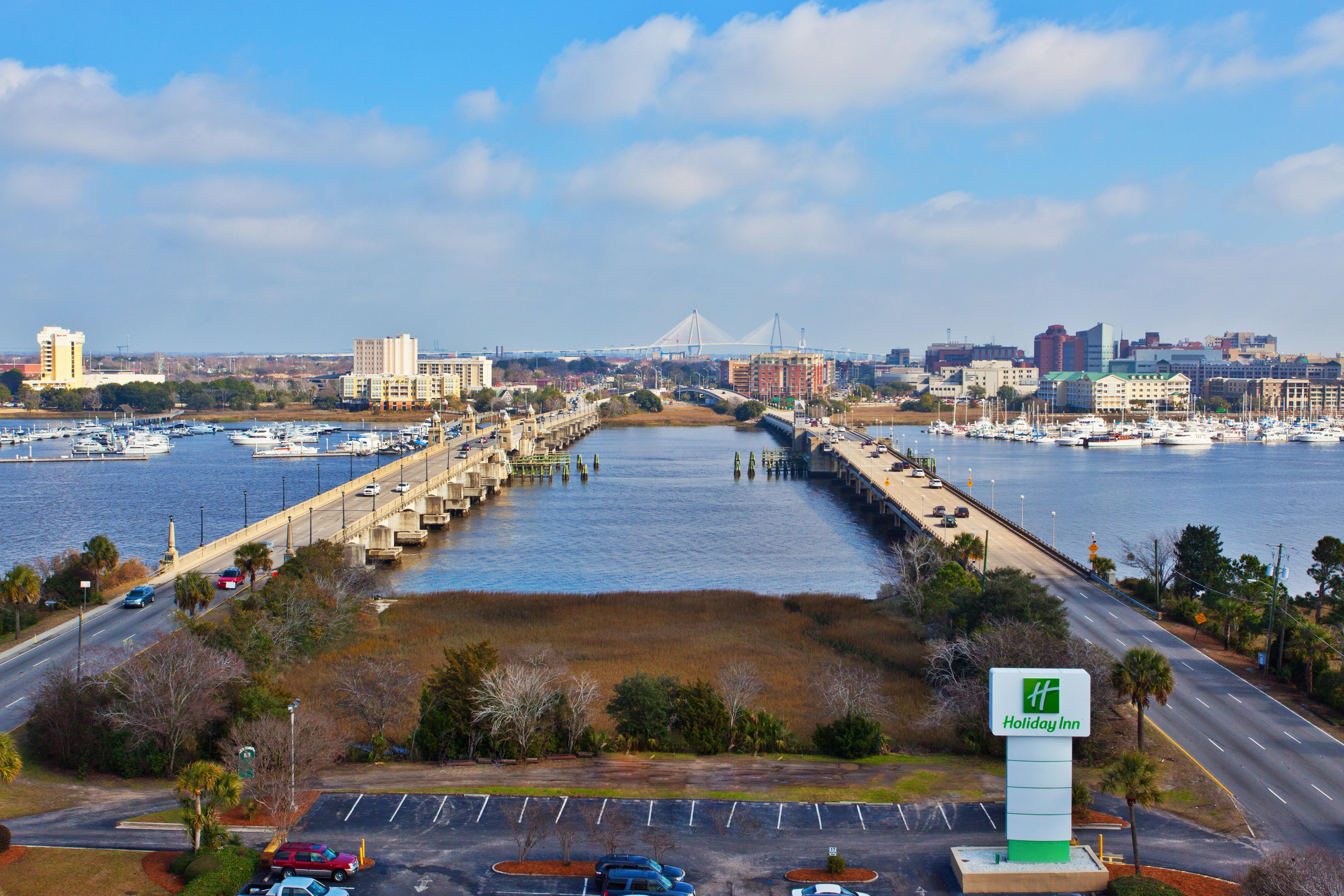 Holiday Inn Charleston-Riverview, An Ihg Hotel Ngoại thất bức ảnh