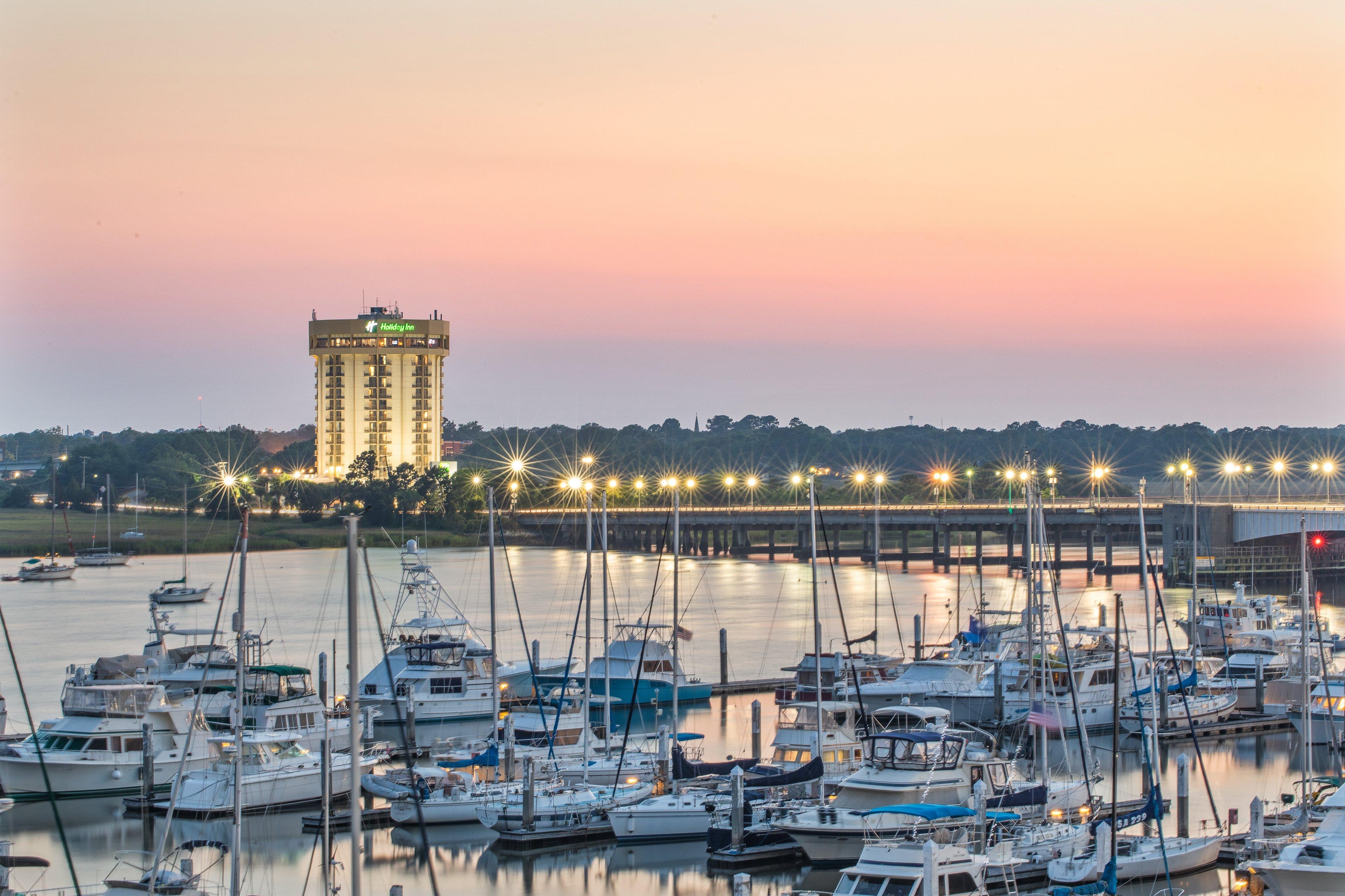 Holiday Inn Charleston-Riverview, An Ihg Hotel Ngoại thất bức ảnh