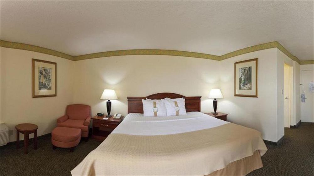 Holiday Inn Charleston-Riverview By Ihg Ngoại thất bức ảnh
