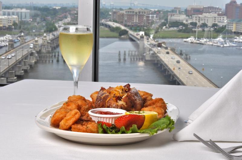 Holiday Inn Charleston-Riverview By Ihg Ngoại thất bức ảnh